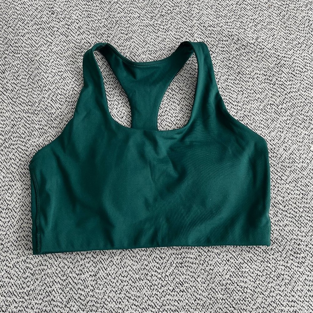Sz M, Gap Fit Breathe, Racer-back sports bra, Green